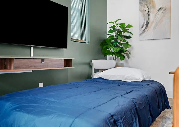 Pfr - Highland, 3br 2ba Shadyside Condo, Penthouse Unit, 2 Decks, Off-street Parking, 4th Floor Walkup Apartamento *