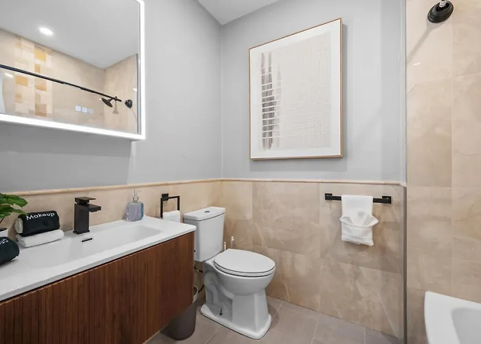 Pfr - Highland, 3br 2ba Shadyside Condo, Penthouse Unit, 2 Decks, Off-street Parking, 4th Floor Walkup Apartamento *